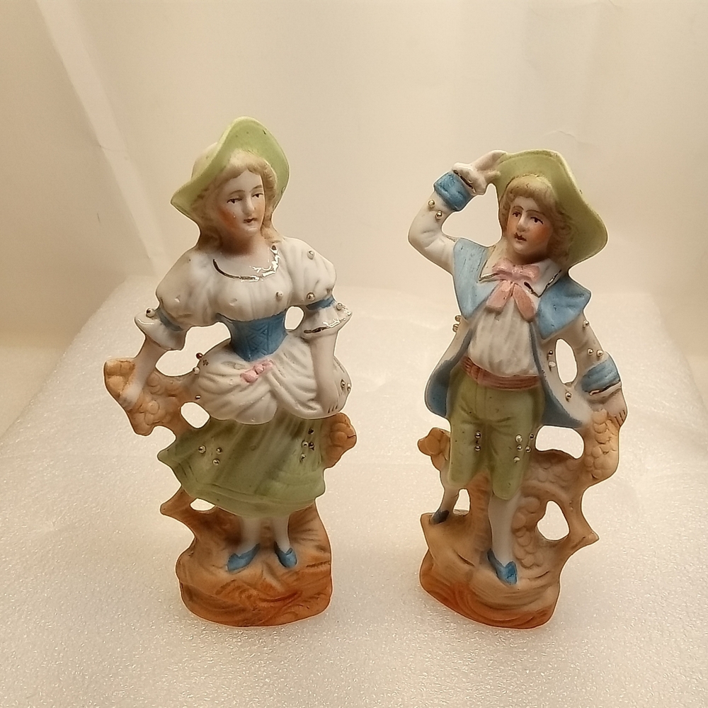 Antique Gebruder Heubach Young Couple Frolics Springtime Impressed #2087 RARE